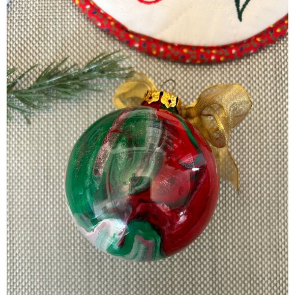 Vintage Reverse Painted Christmas Ball Ornament Red Green Gold Bow - Picture 2 of 4